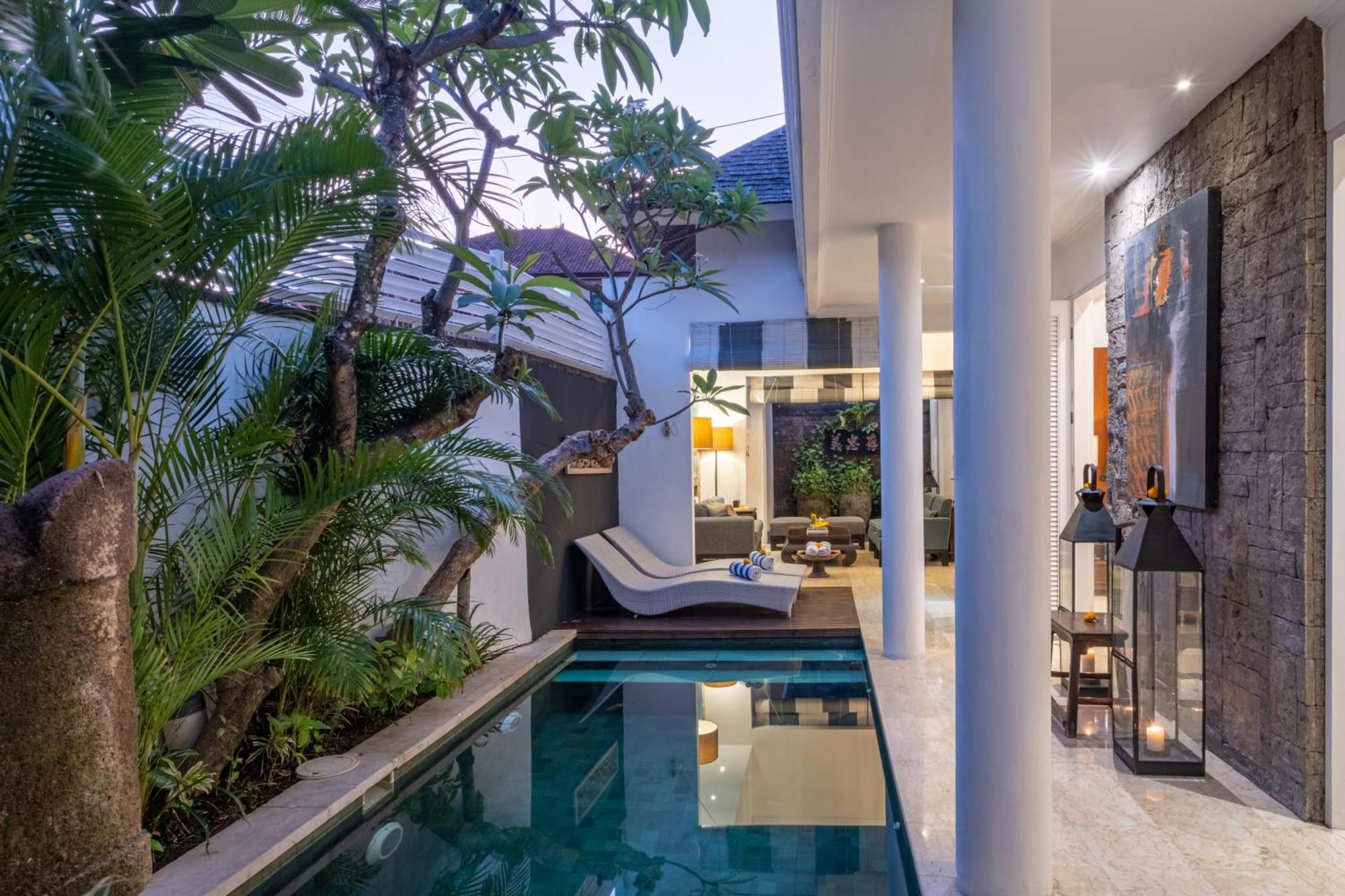 Mosan House - Unique Art-Filled Gem In Perfect Location A Short Walk From The Beach Or Seminyak Square Including Ac Office For Remote Working Kültér fotó