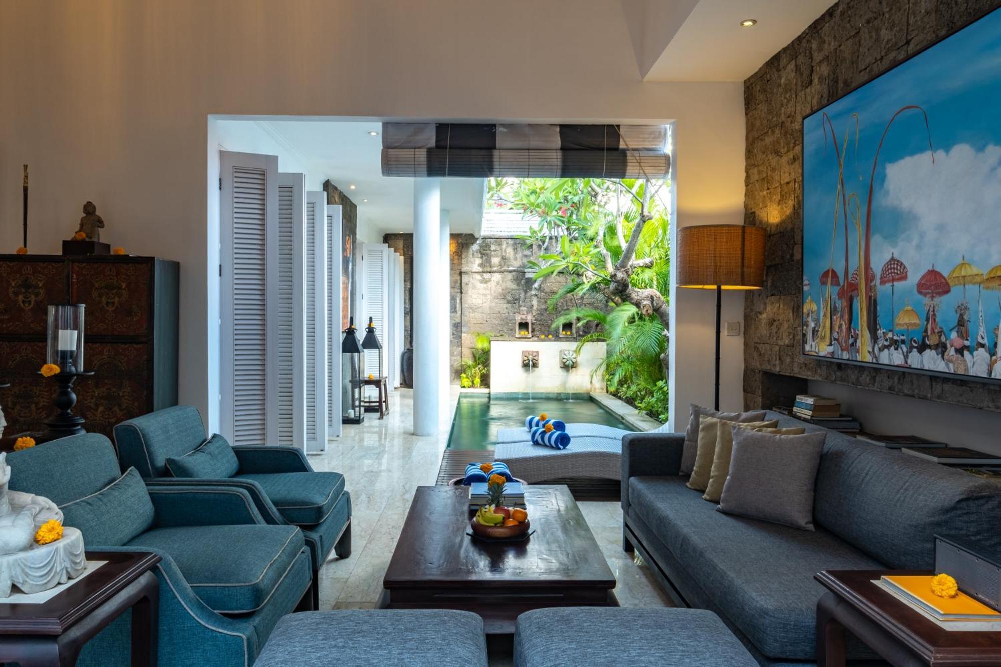 Mosan House - Unique Art-Filled Gem In Perfect Location A Short Walk From The Beach Or Seminyak Square Including Ac Office For Remote Working Kültér fotó